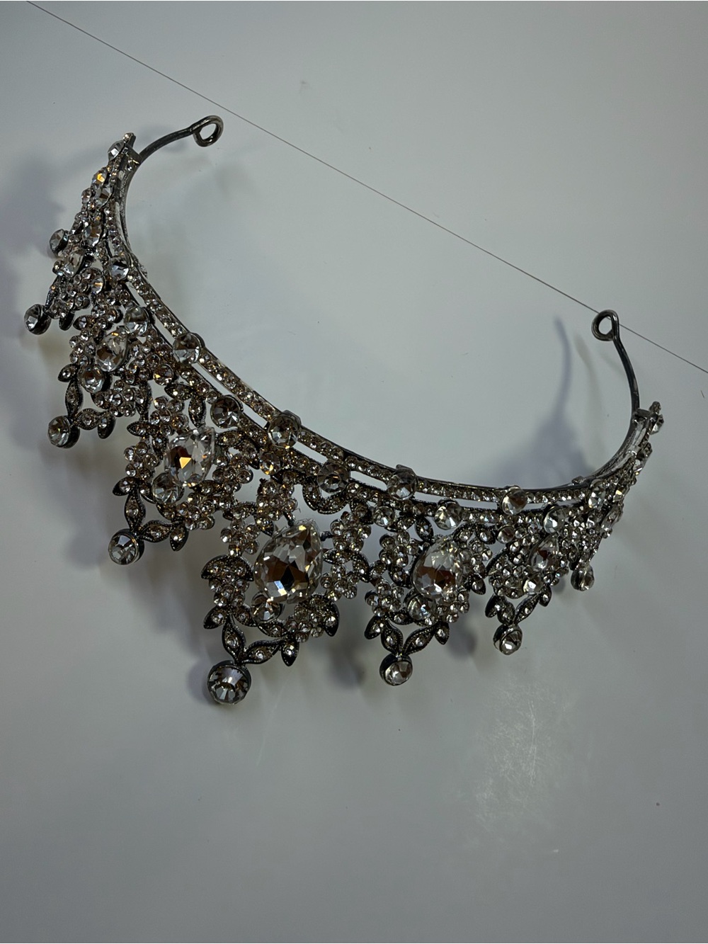 Crystal-Embellished Silver Tiara - Elegant Women’s Headpiece